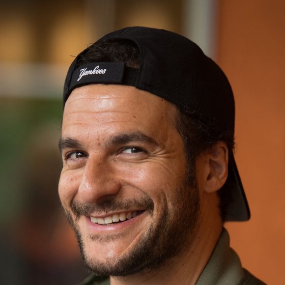 Amir Haddad au Village des Internationaux de France 2024 à Roland Garros le 28 mai 2024 à Paris, France. Photo by Nasser Berzane/ABACAPRESS.COM