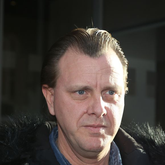 Exclusif - Le producteur Claude François Jr (Fils de Claude François) dans les rues de Paris. Le 5 janvier 2017. Agence / Bestimage