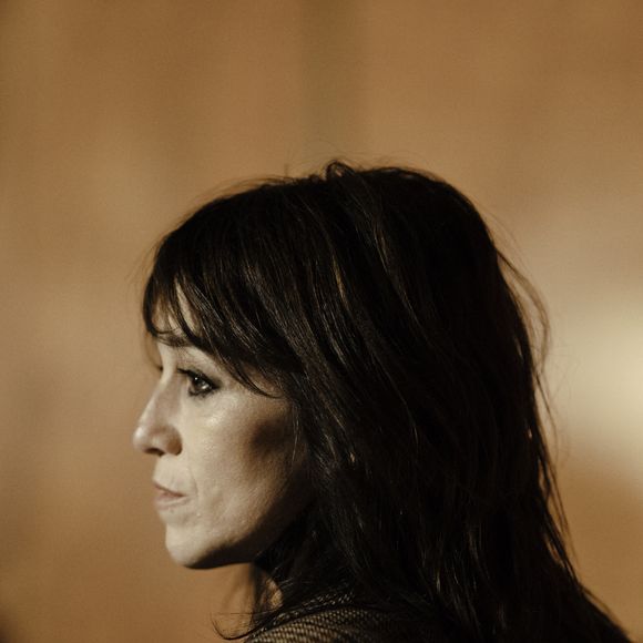 Charlotte Gainsbourg après le défilé Saint Laurent pour la collection Prêt-à-porter Femme Automne-Hiver 2025/2026 dans le cadre de la Fashion Week de Paris, à Paris le 11 mars 2025.Photo by Eliot Blondet/ABACAPRESS.COM