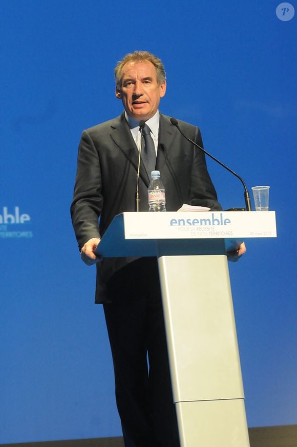 François Bayrou en 2012 à Montpellier BAYROU INVITE AU CONGRES NATIONAL DE LA FNSEA A MONTPELLIER LE 29 MARS 2012.