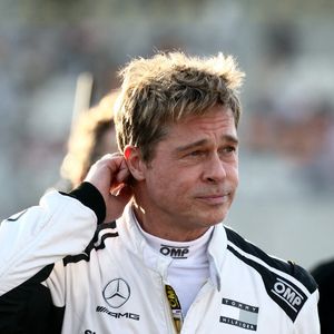 Abu Dhabi -  Brad Pitt sur le tournage de son nouveau film "F1" le 8 décembre 2024.
(Credit Image : © Beata Zawrzel/ZUMA Press Wire)