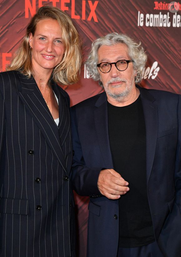 Tiara Comte et son mari Alain Chabat - Photocall de la série Netflix "Astérix et Obélix : le combat des chefs" au Cirque d'Hiver Bouglione à Paris le 29 avril 2025. © Veeren/Bestimage