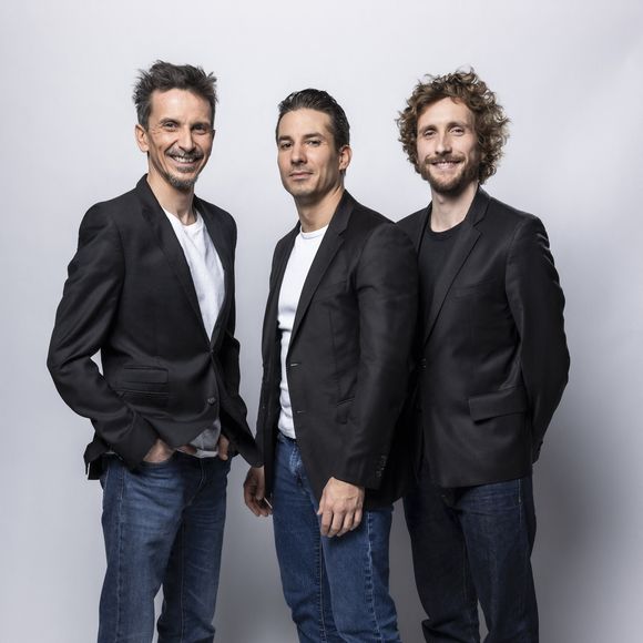 Exclusif - Arnaud Tsamere, Jérémy Ferrari et Baptiste Lecaplain - Studio - Enregistrement de l'émission "La chanson secrète", présentée par N.Aliagas et diffusée le 29 décembre sur TF1
© Guillaume Gaffiot-Cyril Moreau / Bestimage