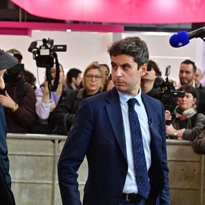 Le secrétaire général de Renaissance, Gabriel Attal, lors de la 62ème édition du Salon international de l'agriculture (SIA) à Paris Expo Porte de Versailles, à Paris, France, le 22 février 2026. © Christian Liewig/Bestimage