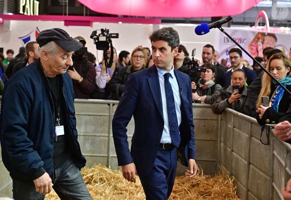 Le secrétaire général de Renaissance, Gabriel Attal, lors de la 62ème édition du Salon international de l'agriculture (SIA) à Paris Expo Porte de Versailles, à Paris, France, le 22 février 2026. © Christian Liewig/Bestimage