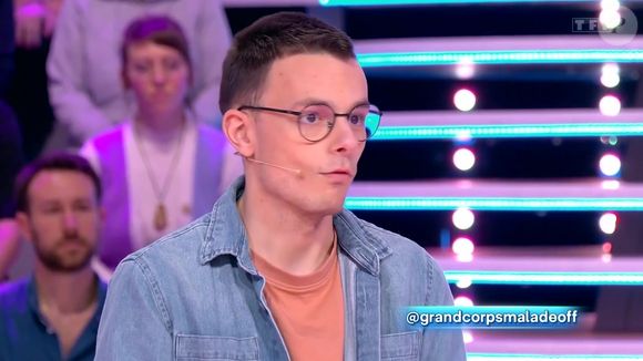 Combien de temps tiendra Émilien en tant que maître de midi sur TF1 ? L’avenir nous le dira...
Emilien dans "Les 12 Coups de midi", le 5 mai 2025, sur TF1