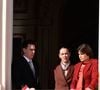 “C’est Pauline qui m’a alertée. Elle avait vu un reportage à la télévision sur justement ces 2 éléphantes qui allaient être euthanasiées, elle disait ‘Maman tu peux pas laisser faire ça’”
Louis Ducruet, Pauline Ducruet et La princesse Stéphanie de Monaco lors de la Fête Nationale de la principauté de Monaco, le 19 novembre 2022.
© Claudia Albuquerque/Bestimage