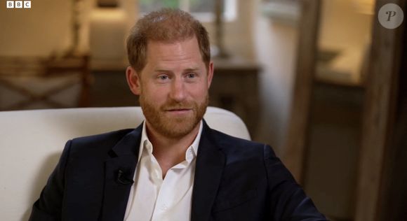La docu-serie "Polo" du prince Harry n'a attiré que 500 000 vues dans le monde entier au cours des six premiers mois de sa sortie.

Harry sur la BBC @JLPPA