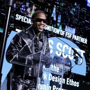 Travis Scott au gala du 2026 Fashion Scholarship Fund en l'honneur de Law Roach, Ciara et Russell Wilson, et Stefan Larsson, organisé par Gabriella Karefa-Johnson à New York City. Backgrid USA / Bestimage