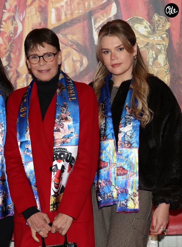 La fille cadette de la princesse Stéphanie de Monaco a travaillé plusieurs années dans une boite de nuit de la principauté avant de monter son propre business en 2024...

La princesse Stéphanie de Monaco et Camille Gottlieb lors du 48e Festival international du cirque de Monte-Carlo à Monaco, le 16 janvier 2026. Photo de Jean-Charles Vinaj/Abaca