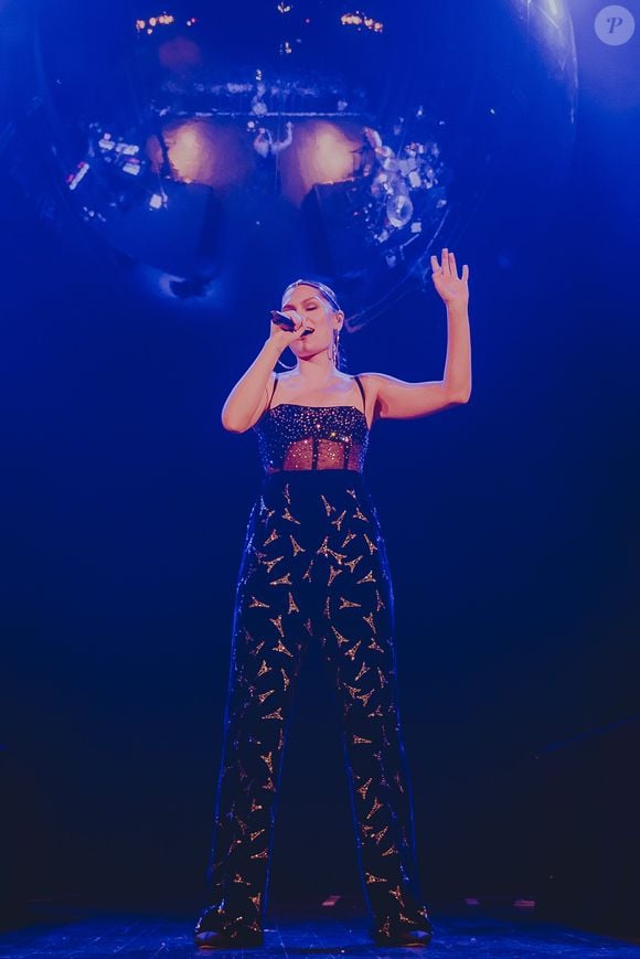 Indiquant que la maladie lui avait été diagnostiquée à un "stade précoce"
Exclusif - Jessie J en concert au "Trianon" à Paris, le 8 juillet 2019.
© Alexandre Fumeron/Bestimage