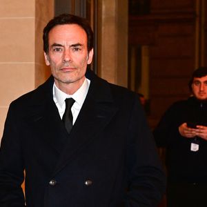 Anthony Delon au dîner annuel du CCAF (Conseil de coordination des associations arméniennes de France) à l'hôtel du collectionneur à Paris le 11 mars 2025.

© Christian Liewig / Bestimage