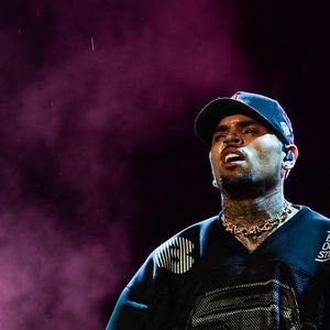 Il a été décidé de placer le chanteur de 36 ans en détention jusqu'à une prochaine comparution le 13 juin.
Chris Brown performe à São Paulo, Brésil. Backgrid USA / Bestimage