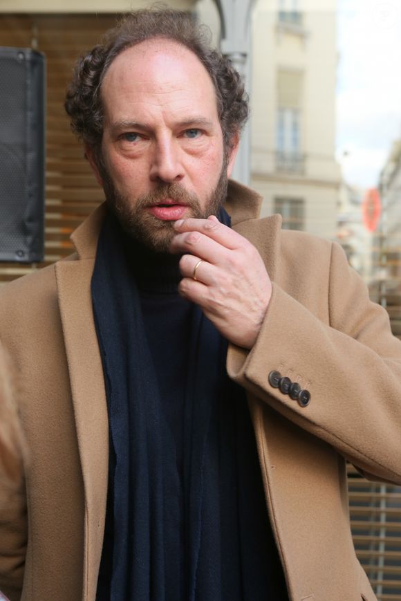 En 2025, il a reçu le prix Jean d’Ormesson pour son livre "Mésopotamia".

Le prix Renaudot récompense Olivier Guez pour "La Disparition de Josef Mengele" au restaurant Drouant à Paris le 6 novembre 2017. © CVS / Bestimage