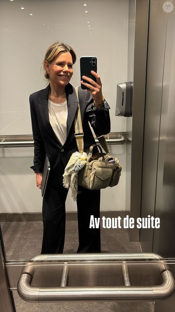 Laura Tenoudji quelque temps avant la prise d'antenne dans l'émission "Télématin"

Laura Tenoudji sur Instagram