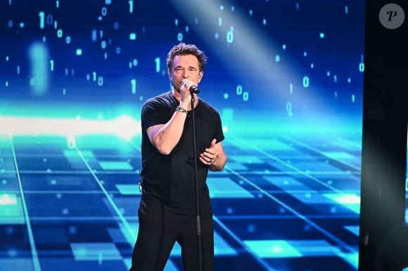Exclusif - David Hallyday lors de l'enregistrement de l'émission "Famille je vous aime" présentée par M. Drucker et qui sera diffusée le 13 juin 2025 sur France 3, aux Studios rive gauche à Paris, France, le 15 avril 2025. © Clovis-Gaffiot/Bestimage