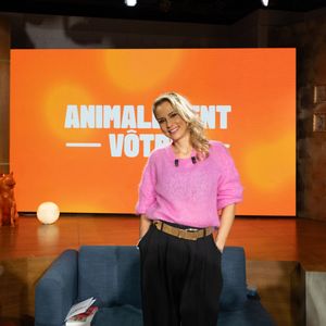 Son parcours de Miss France, puis le début de sa carrière médiatique, ont finalement mis un terme à ses études dans le domaine de la santé.

Elodie Gossuin sur plateau de l'émission "Animalement Vôtre" présentée par Bernard Montiel et diffusée le 3 mai 2026 sur France 3, à Paris, France, le 13 janvier 2026. © Julien Sarkissian/Bestimage