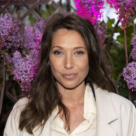 Laura Smet - Remise du prix littéraire "La Closerie des Lilas" à la Closerie des Lilas à Paris le 12 avril 2022. © Pierre Perusseau/Bestimage