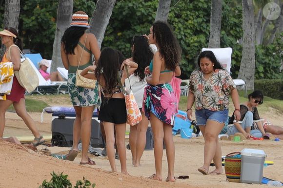 Le film live de Lilo & Stitch reprend son tournage après une interruption de 7 mois due à la grève du SAG. Ici : Maia Kealoha

Backgrid USA / Bestimage