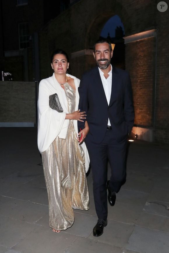 Robert Pires et sa femme Jessica Lemarie - People à la sortie de la première de la série Riviera saison 2 à Londres le 7 mai 2019.