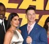 En traversant le petit village de Plémy, qui ne compte guère plus de 1 500 âmes, rien ne laisse deviner qu’une star internationale y possède une demeure.

Idris Elba, Priyanka Chopra Jonas, John Cena et Carla Gugino à New York.