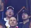 Les stars au Parc des Princes pour l’incroyable victoire du PSG
Ary Abittan, Michaël Youn, Sean Obispo - Célébrités dans les tribunes lors du match retour de la Ligue Des Champions (LDC) "PSG - Arsenal" (2-1) au Parc des Princes à Paris © Cyril Moreau/Bestimage