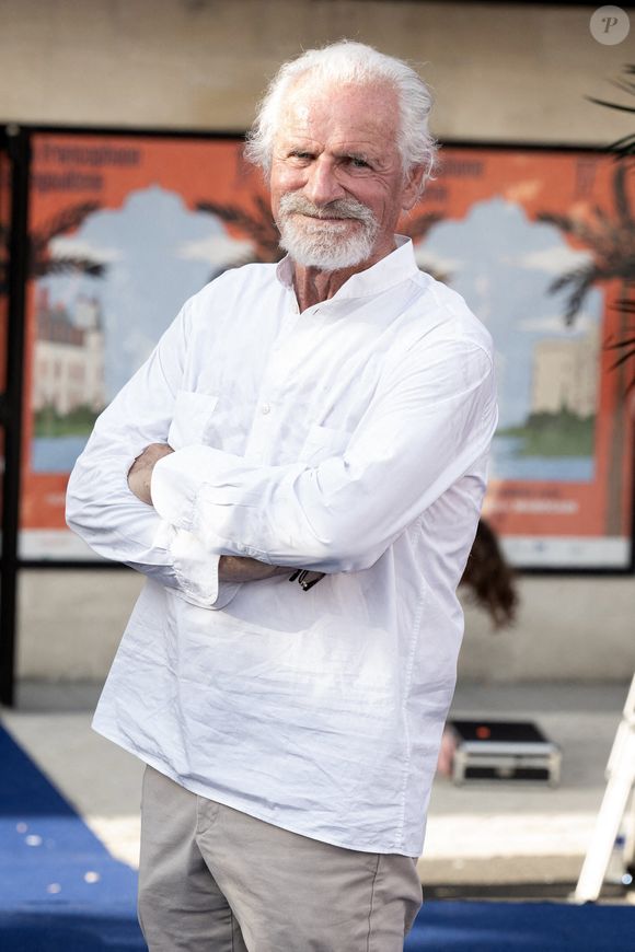 Yann Arthus-Bertrand était supposé embarquer

Yann Arthus Bertrand et son fils Tom Arthus Bertrand assistent au photocall France Une Histoire D'Amour lors du 17ème Festival du Film Francophone d'Angoulême le 31 août 2024 à Angoulême, France. Photo by David NIVIERE/ABACAPRESS.COM