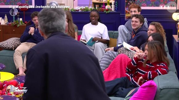 Les élèves de la "Star Academy" ont découvert le programme des prochaines évaluations.