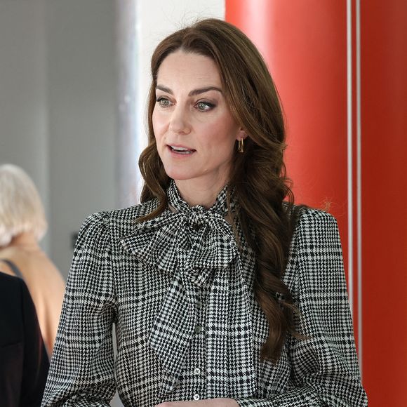Catherine (Kate) Middleton, princesse de Galles visite Tŷ Hafan, un hospital pour enfants qui soutient les familles du Pays de Galles pour garantir que les enfants atteints de maladies réduisant l'espérance de vie vivent une vie épanouissante, à Sully, Cardiff, Royaume-Uni, le 30 janvier 2025.Julien Burton / Bestimage
