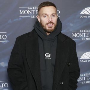 "Merci Matt Pokora pour cette adresse Une pure merveille avec Joy on a tout adoré", a-t-elle écrit en légende d'une vidéo où elle enlace tendrement Joy.

Matt Pokora - Générale presse de la comédie musicale " La Légende de Monte Cristo " au Dôme de Paris le 29 janvier 2026.
© Christophe Aubert via Bestimage
