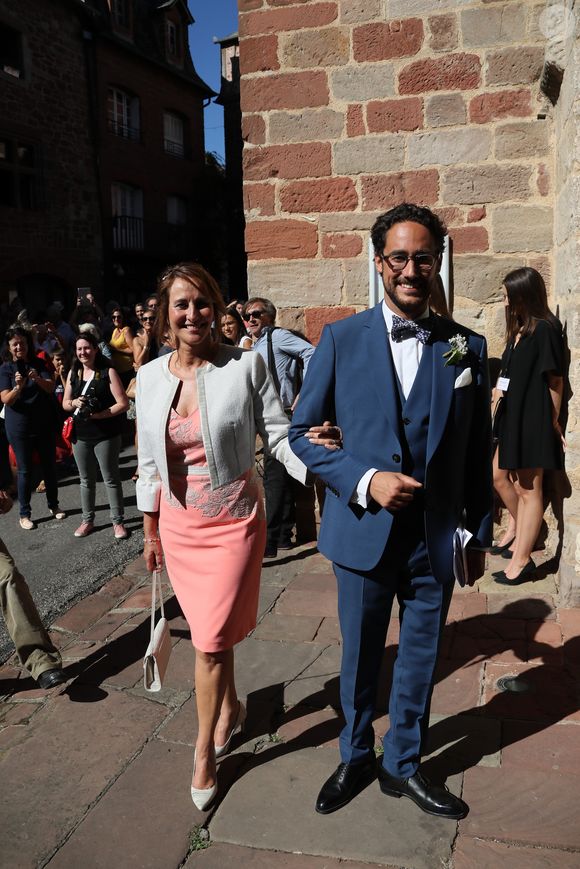 Ségolène Royal - Mariage de Thomas Hollande et de la journaliste Emilie Broussouloux à la mairie à Meyssac en Corrèze près de Brive, ville d'Emiie. Le 8 Septembre 2018. 
© Patrick Bernard-Guillaume Collet / Bestimage
