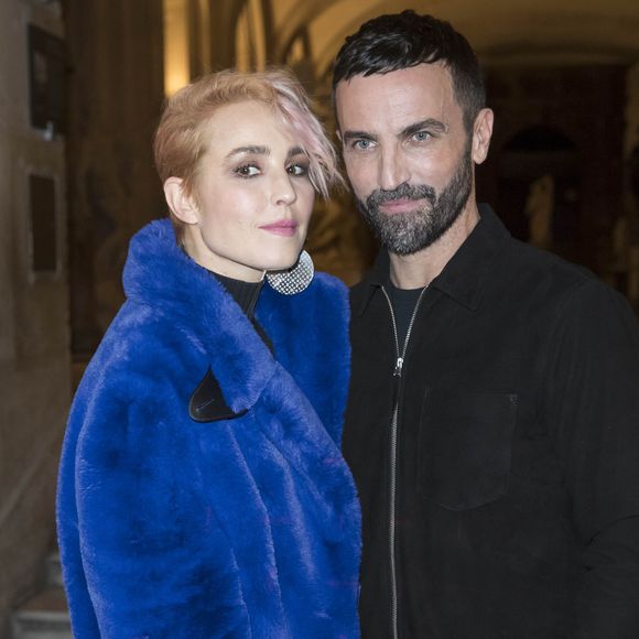 Noomi Rapace et Le styliste Nicolas Ghesquière - Backstage - défilé de mode PAP Femme automne-hiver 2018/2019 " Louis Vuitton " à Paris le 6 mars 2018
© Olivier Borde / Bestimage