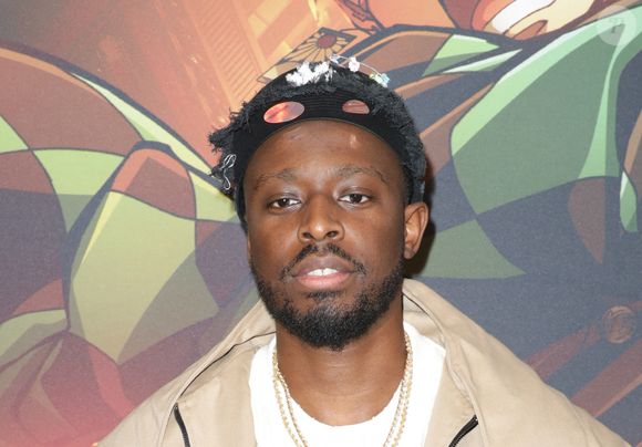 Dadju est le père de 3 enfants.

Dadju - Avant-première parisienne du film "Demon Slayer : Kimetsu no Yaiba La Forteresse Infinie" au cinéma le Grand Rex à Paris 

COADIC GUIREC / BESTIMAGE