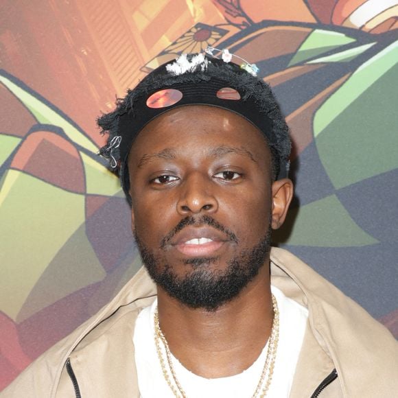 Dadju est le père de 3 enfants.

Dadju - Avant-première parisienne du film "Demon Slayer : Kimetsu no Yaiba La Forteresse Infinie" au cinéma le Grand Rex à Paris 

COADIC GUIREC / BESTIMAGE