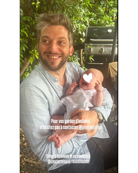 Paul Larrouturou à une cérémonie pour le 3e enfants d'Émilie Broussouloux ©Émilie Broussouloux