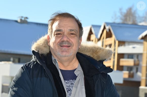 Didier Bourdon pose pour le photocall de '38,5 quai des orfèvres' lors du 26ème Festival du Film de Comédie à L'Alpe d'Huez, France, le 21 janvier 2023. Photo by Mireille Ampilhac/ABACAPRESS.COM
