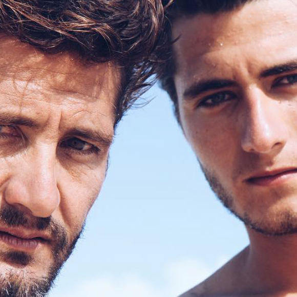 Un joli cliché qui permet de voir que le père et le fils se ressemblent de plus en plus

Bixente et Tximista Lizarazu en avril 2016.
