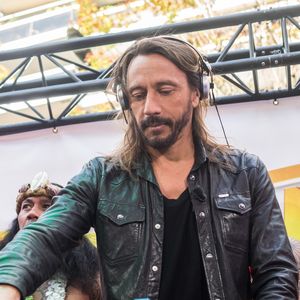 Exclusif - Bob Sinclar - 1000ème de l'émission "Touche pas à mon poste" (TPMP) en prime time sur C8 à Boulogne-Billancourt le 27 avril 2017
©Agence / Bestimage