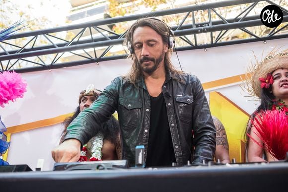 Exclusif - Bob Sinclar - 1000ème de l'émission "Touche pas à mon poste" (TPMP) en prime time sur C8 à Boulogne-Billancourt le 27 avril 2017
©Agence / Bestimage
