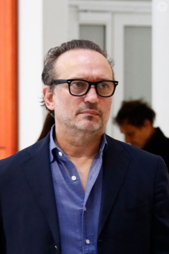 Vincent Perez - Interruption de séance  au procès de G.Depardieu accusé d'avoir agressé sexuellement deux femmes en 2021 lors du tournage du film "Les volets verts" de Jean Becker.
Paris, le 25 mars 2025.

© Perusseau / Clovis / Bestimage