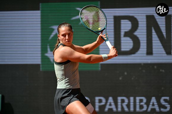 La française Diane Parry éliminée en 8ème de finale, 6-3, 6-2, aux Internationaux de de Tennis de Roland Garros 2026, à Paris, France, le 1er juin 2026. © Chryslene Caillaud/Psnewz/Bestimage