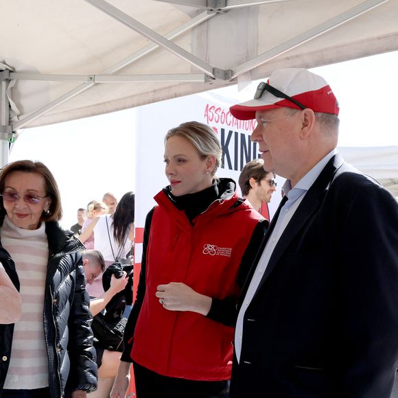 Le prince Albert II de Monaco et la princesse Charlene ont participé à la Road Safety Day, une journée de sensibilisation et de sport pour toute la famille dédié à la sécurité routière à vélo et à l'initiation des jeunes au sport, à Monaco organisée par la Fondation Princesse Charlene, le 23 mars 2025 © Bruno Bebert/Bestimage