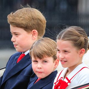 Le prince George, le prince Louis, la princesse Charlotte de Galles - La famille royale d'Angleterre lors du défilé "Trooping the Colour" à Londres. Le 17 juin 2023 Imago / Panoramic / Bestimage