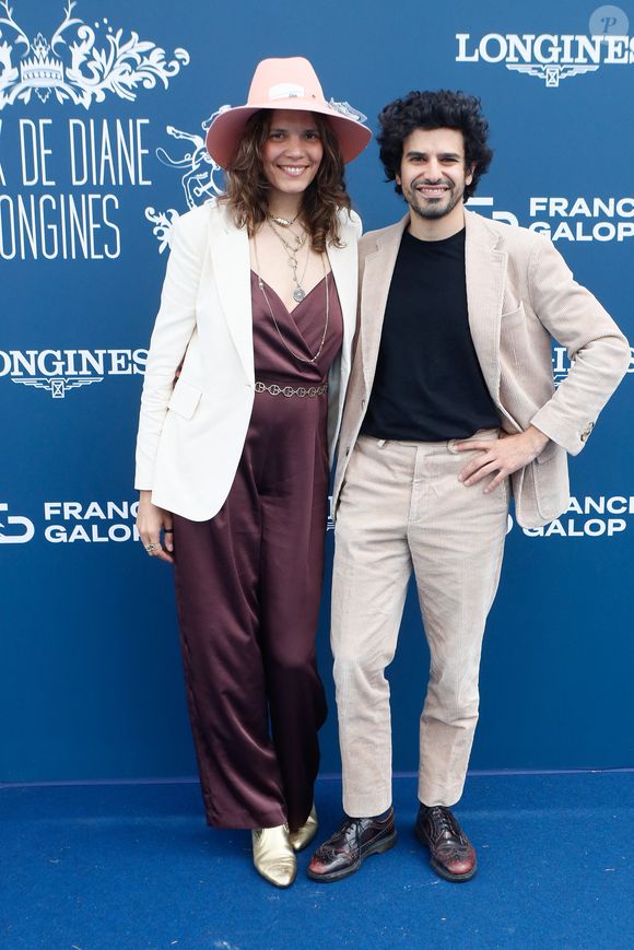 Vanille Clerc (fille de Julien Clerc et de Virginie Coupérie-Eiffel) - People au prix de Diane à l'hippodrome de Chantilly, France, le 16 juin 2024. © Christophe Clovis / Bestimage
