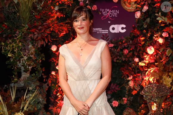 Béatrice de la Boulaye - Soirée caritative "For the women we love" (dédiée à la recherche sur les cancers du sein) au profit de la fondation ARC au Pavillon Cambon à Paris le 14 novembre 2022. © Christophe Clovis/Bestimage
