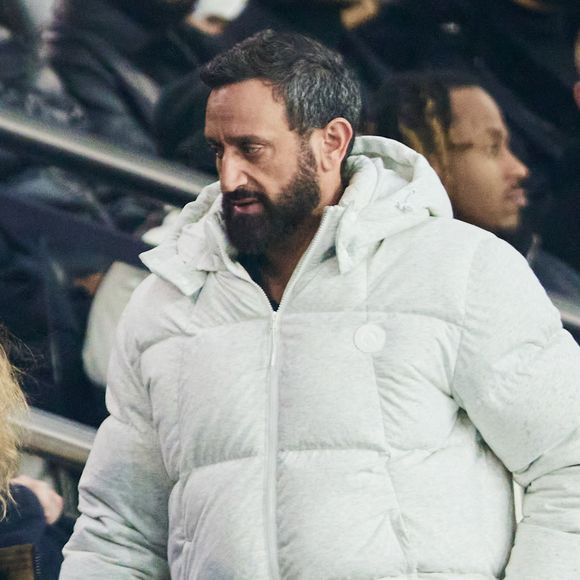 Cyril Hanouna - Célébrités assistent au match de Ligue des champions entre le PSG et Manchester City (4-2) au Parc des Princes à Paris le 22 janvier 2025. © Cyril Moreau/Bestimage