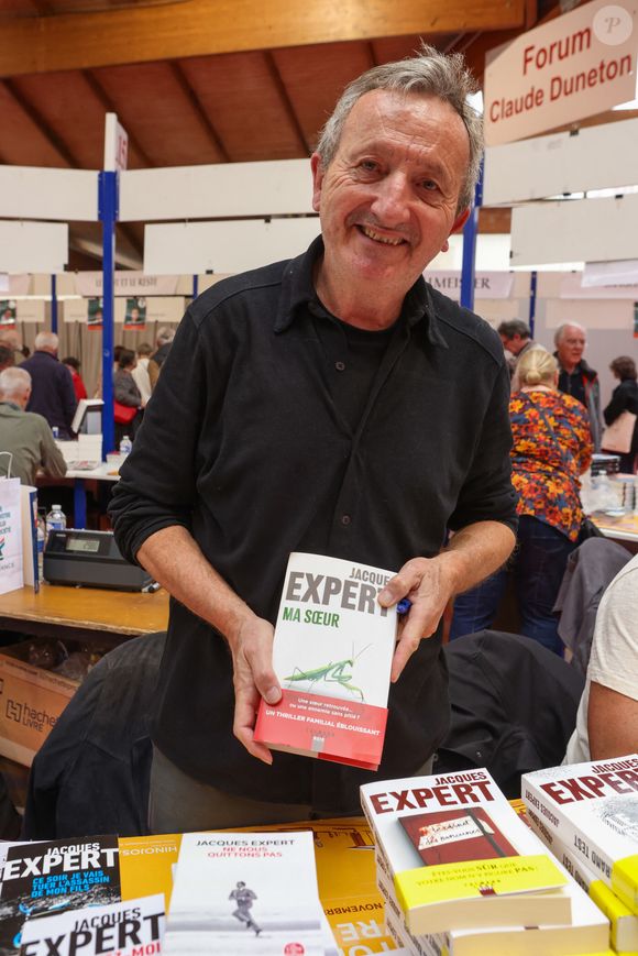Jacques Expert à la Hall Georges Brassens de Brive-la-Gaillarde pour la 43 ème Foire du Livre de Brive, le 8 novembre 2025. © Jean-Marc Lhomer/Bestimage