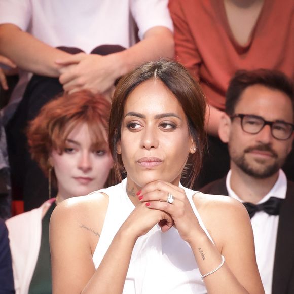 Exclusif - Amel Bent sur le plateau de l'émission "C à vous" lors du Film de Cannes, le 22 mai 2025. © Jack Tribeca / Bestimage