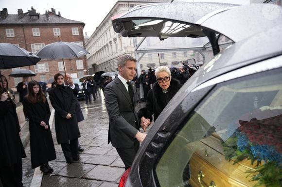 La princesse Luisa de Savoie, La princesse Clotilde Courau de Savoie, Le prince Emmanuel-Philibert de Savoie, Marina Ricolfi Doria - Les funérailles du prince Victor Emmanuel de Savoie, fils du dernier roi d'Italie, en la cathédrale Saint-Jean-Baptiste de Turin, le 10 février 2004. SGP / BESTIMAGE