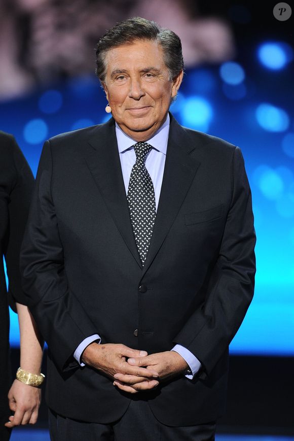 Exclusif - Jean-Pierre Foucault - Surprises - Enregistrement de l'émission "La Chanson secrète 4", qui sera diffusée le 4 janvier 2020 sur TF1, à Paris. Le 17 décembre 2019
© Gaffiot-Perusseau / Bestimage
